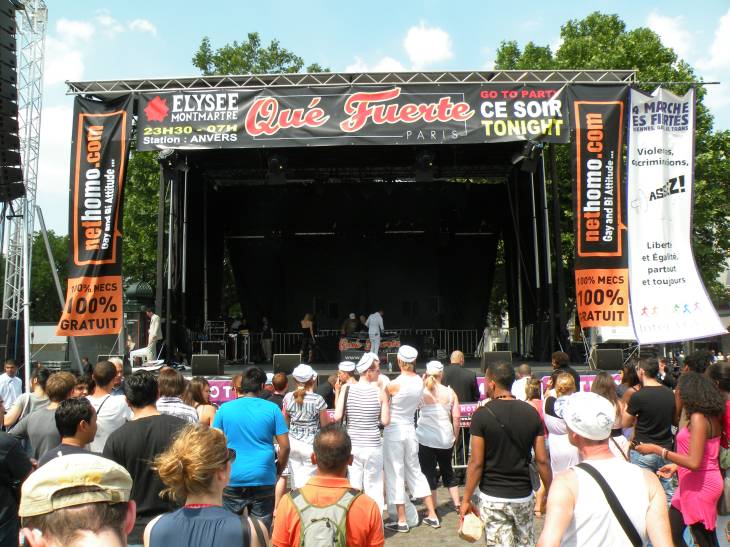  100% mecs, concert place de la Bastille